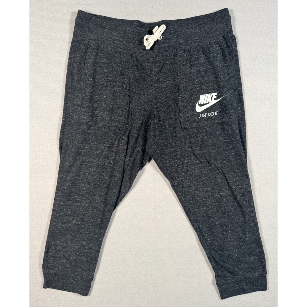 Nike Women's Gym Vintage Capri Sweatpants - Dark Gray - Size M - Just Do It